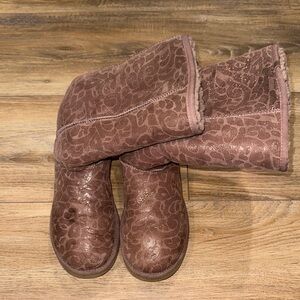 UGG Paisley Patterned Shearling Lined Winter Boots